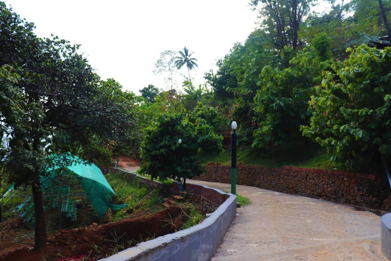 Stone Hills Hotel Kannur Exterior foto
